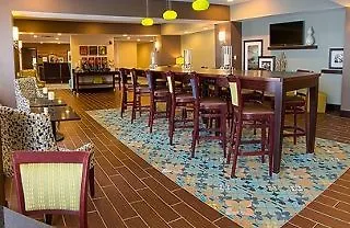 Hampton - Near The 3*