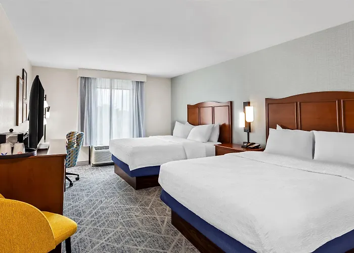 Hampton - Near The Hotel 3*
